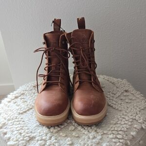 Sorel Women's Hi-Line Waterproof Leather Boots size 7.5 (Brick color)